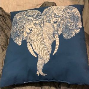 Elephant love pillow royal blue white 17x17”